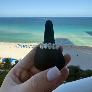 14K WHITE GOLD 10.96 CTW LAB GROWN OVAL DIAMOND ETERNITY BAND